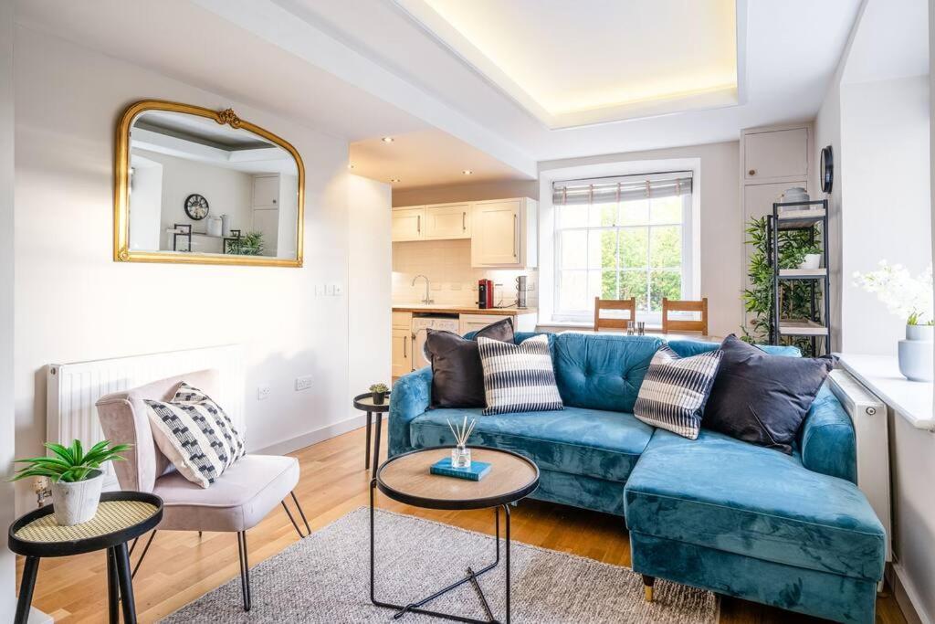 Stunning 2 Bedroom Apartment In Converted Chapel Μπαθ Εξωτερικό φωτογραφία